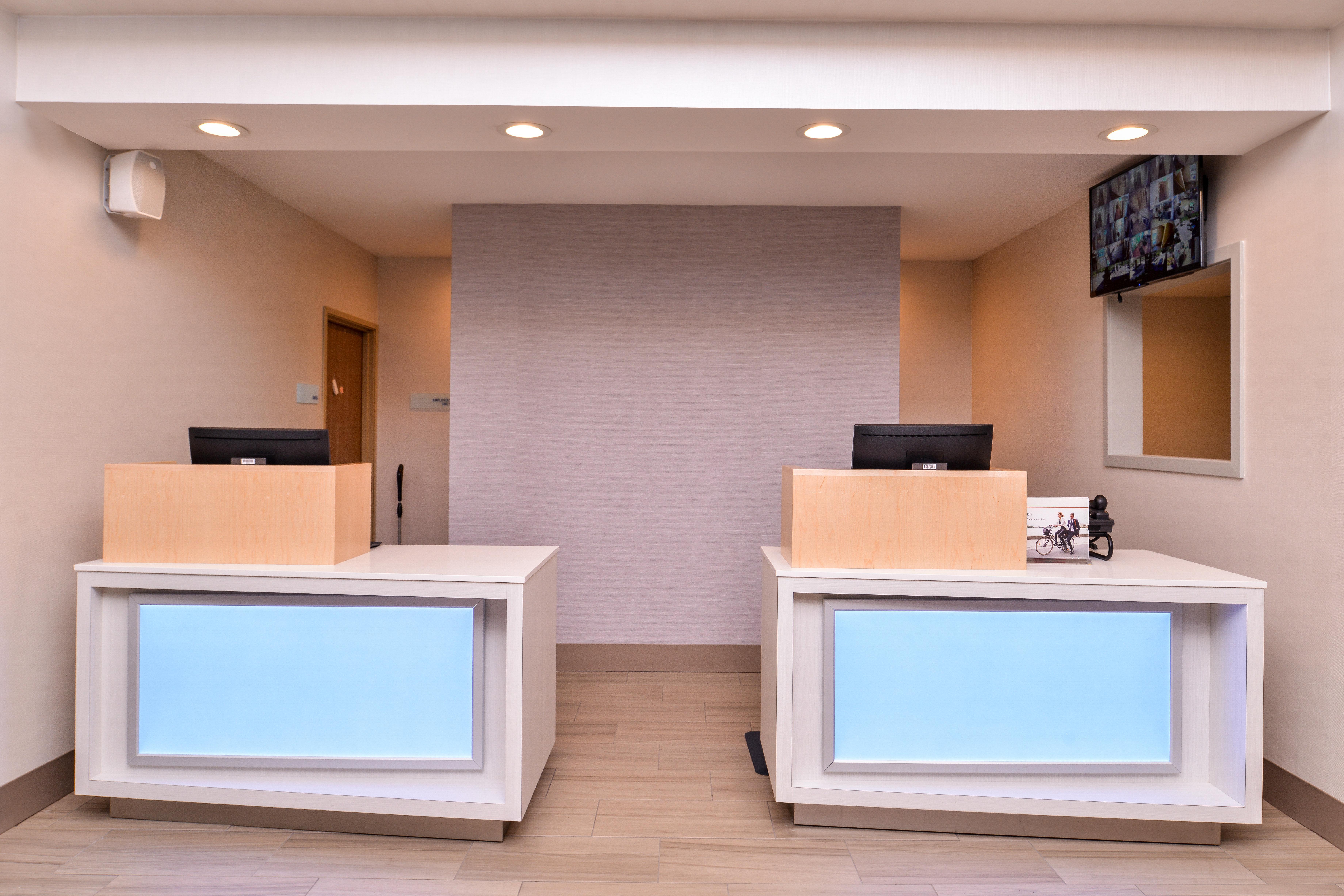 Holiday Inn Express & Suites Lacey - Olympia By Ihg Extérieur photo
