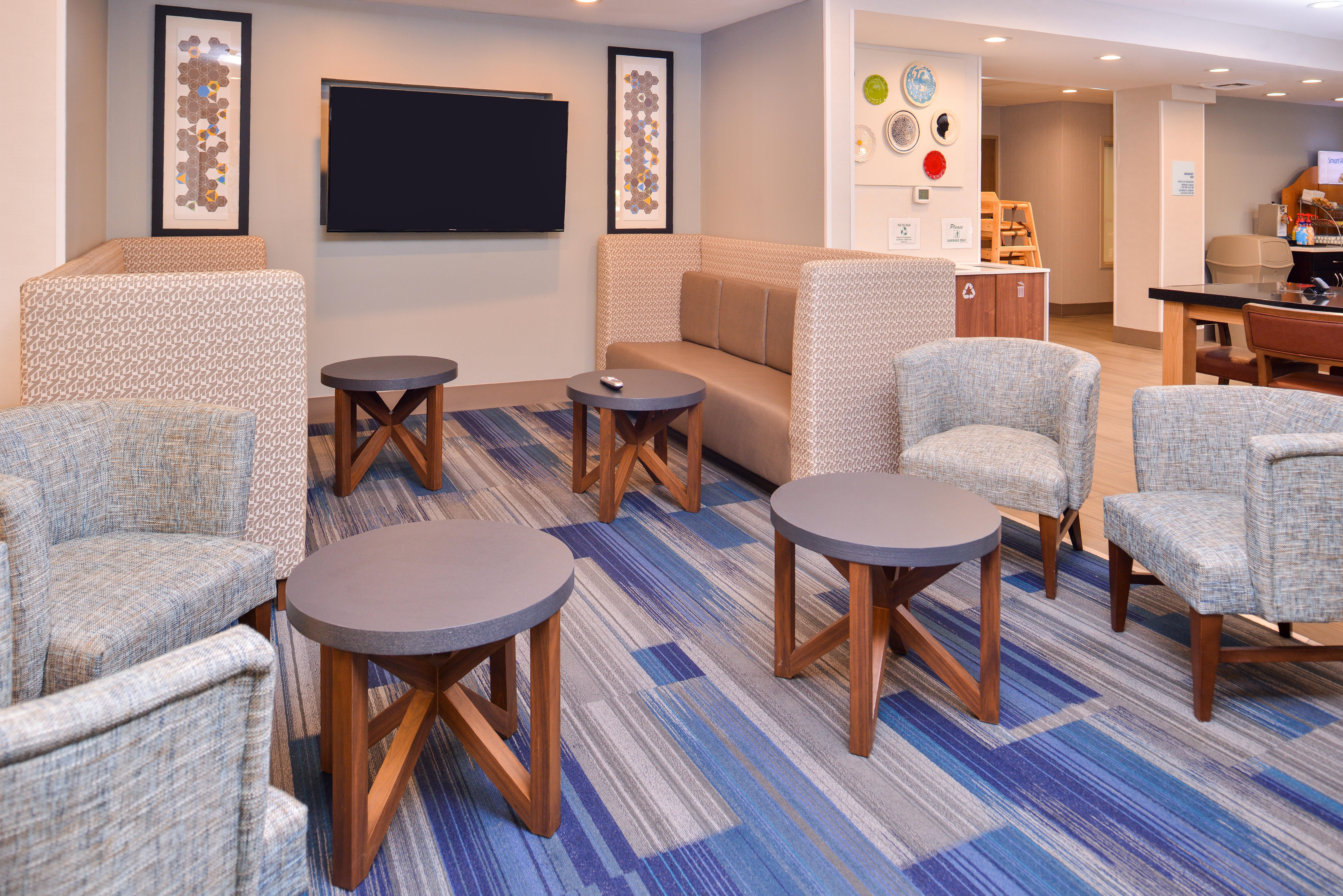 Holiday Inn Express & Suites Lacey - Olympia By Ihg Extérieur photo