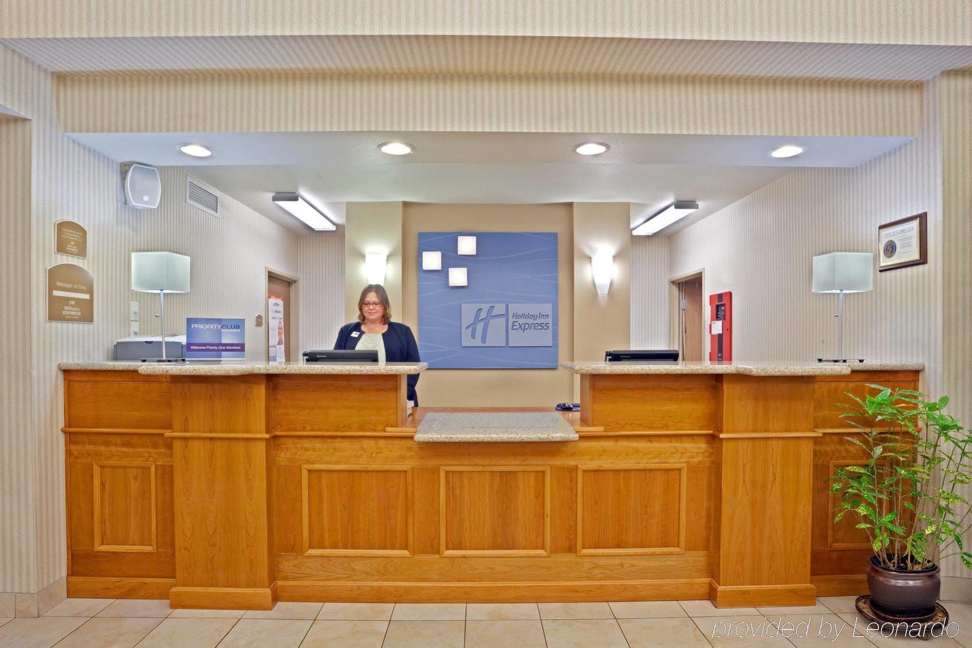 Holiday Inn Express & Suites Lacey - Olympia By Ihg Extérieur photo