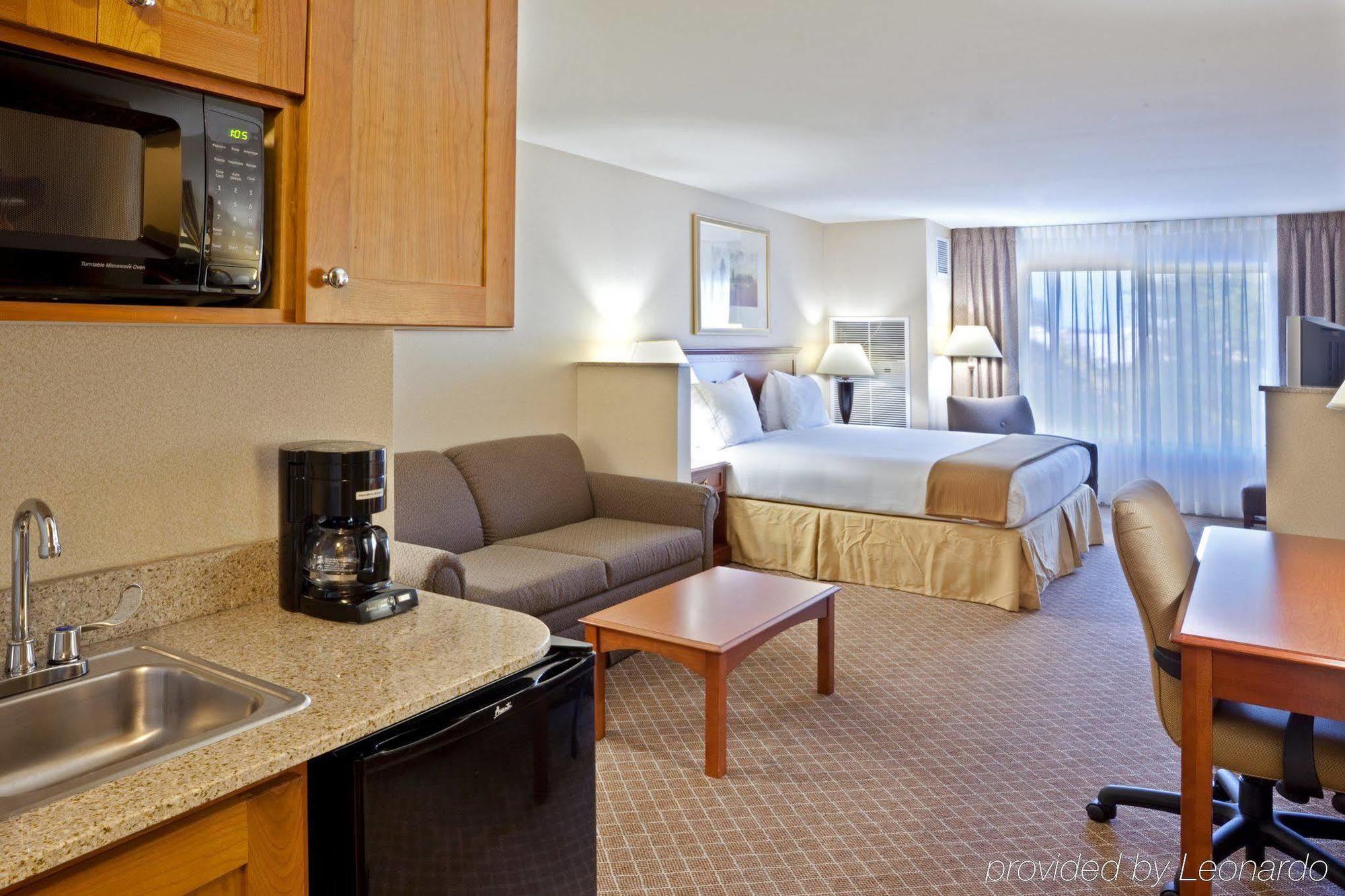 Holiday Inn Express & Suites Lacey - Olympia By Ihg Chambre photo