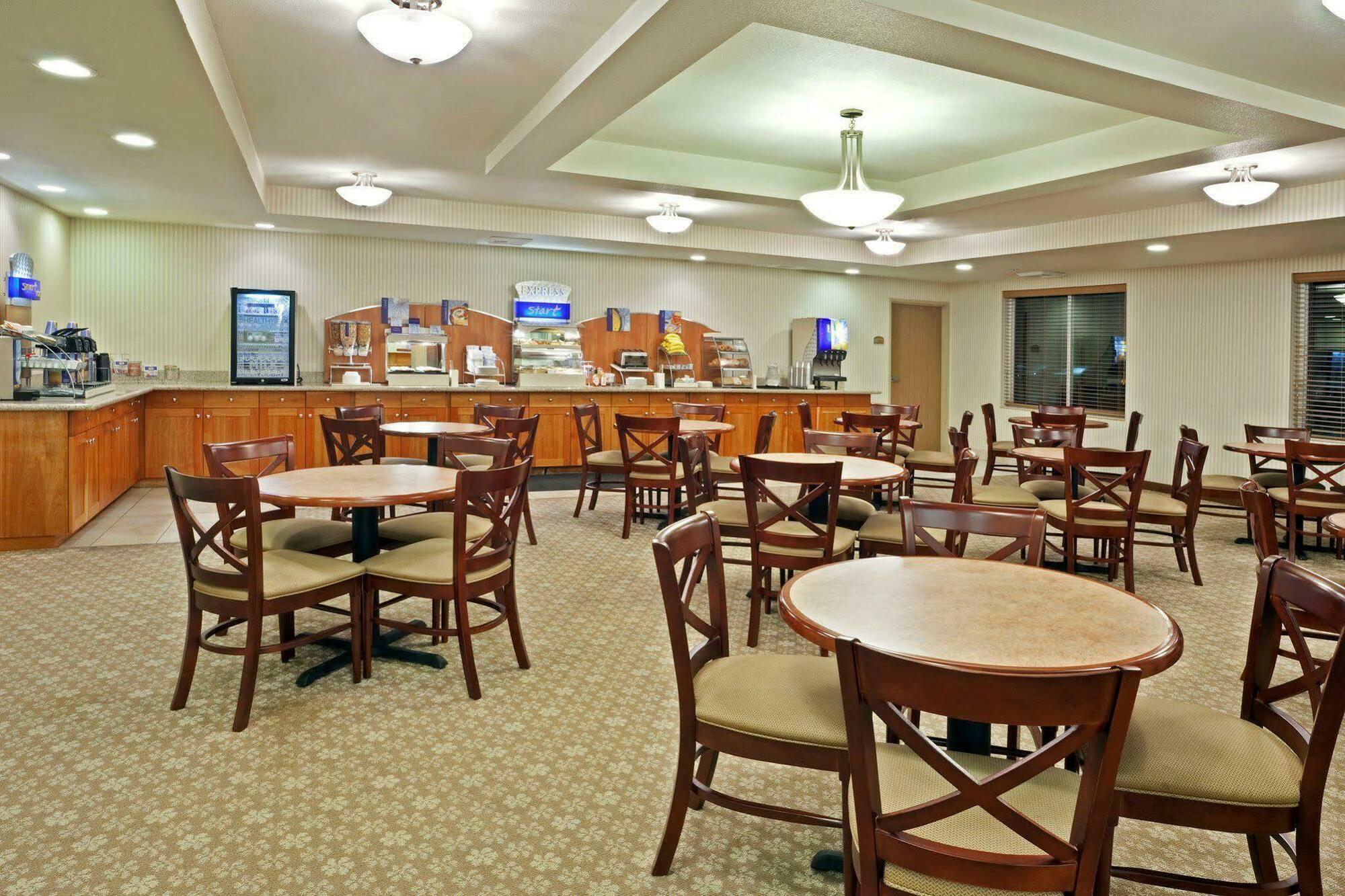 Holiday Inn Express & Suites Lacey - Olympia By Ihg Extérieur photo